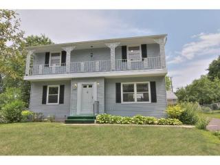 2480 Churchill St, Saint Paul MN  55113-2003 exterior