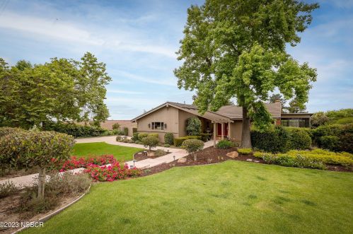2123 Fallen Leaf Dr, Santa Maria CA  93455-5739 exterior