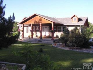 456 Midnight Ave, Pueblo, CO 81005-1015