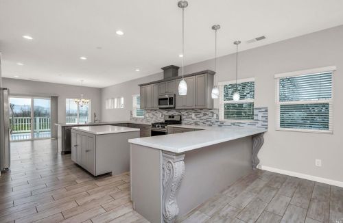 19815 Mountain Mdw, Middletown, CA 95467-8554