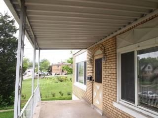 4348 8th St, Cincinnati OH  45205-2006 exterior