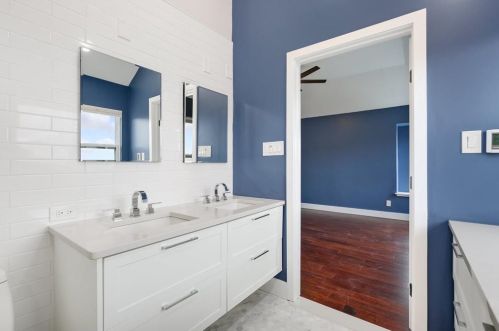 2749 Carmel Dr, Carrollton TX exterior