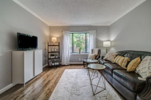 702 Argonne Ave, Atlanta, GA 30308-2027