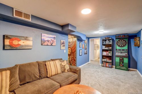 3265 Marion St, Englewood CO 80113-3951 exterior