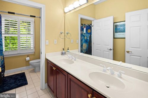468 State Rd, Princeton NJ  08540-1412 exterior