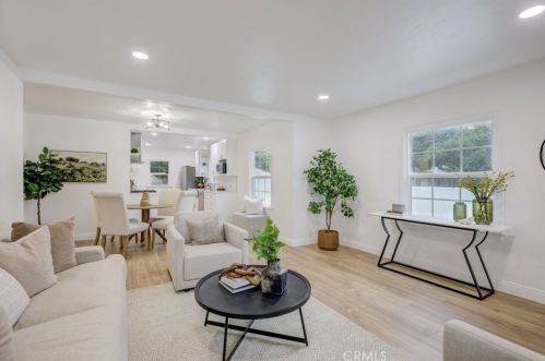 1120 Boynton St, Glendale CA  91205-2828 exterior