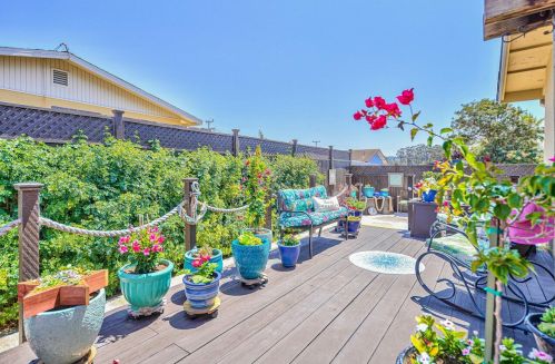 1312 Flores St, Seaside CA exterior