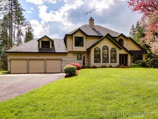 31618 Leafy Ln, Scappoose, OR 97056-4048