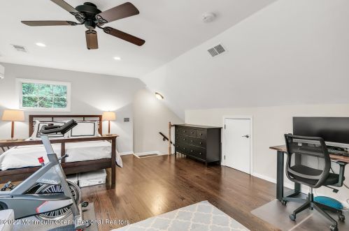 174 White St, Tinton Falls NJ exterior