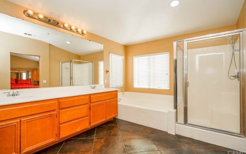 11440 Arizona Ave, Riverside CA  92503-8811 exterior