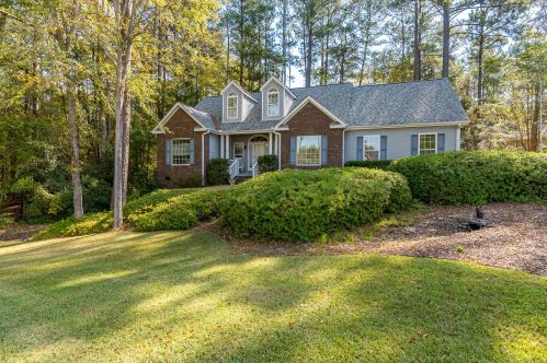 205 Niblick Ln, Mc Cormick, SC 29835-2809