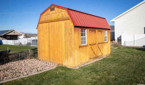 165 400, Smithfield UT 84335-1350 exterior