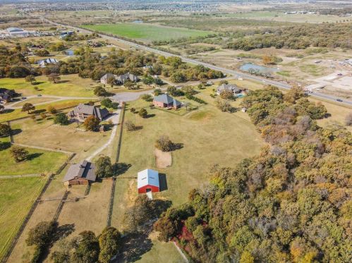 621 Birch Ct, Argyle TX 76226 exterior