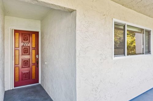 870 Park Ave, Capitola, CA 95010-2307