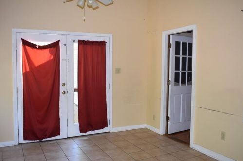 2044 Merle Dr, Conyers GA  30013-1830 exterior