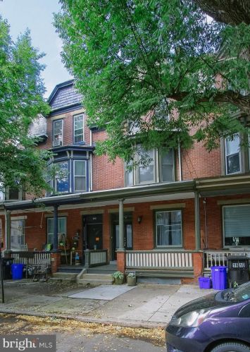 1908 Green St, Harrisburg, PA 17102-2271