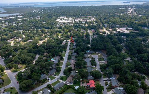 1142 Shoreside Way, Mount Pleasant, SC 29464-4231