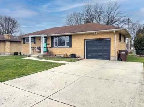 4323 Carona St, Springfield, OH 45503-6210