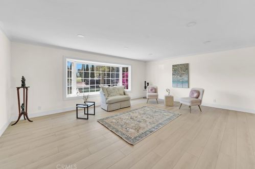 5771 Heil Ave, Huntington Beach CA  92649-3771 exterior
