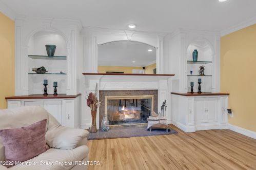 510 Green Grove Rd, Tinton Falls, NJ 07712-3111