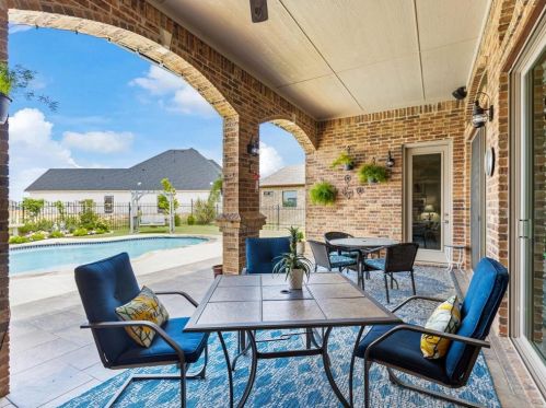 11029 Hawkins Home Blvd, Fort Worth TX  76126-4735 exterior