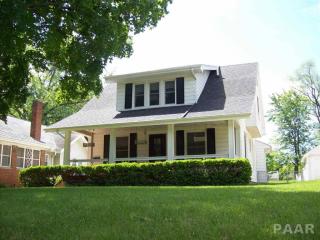 1024 Park Ave, Pekin, IL 61554-4841
