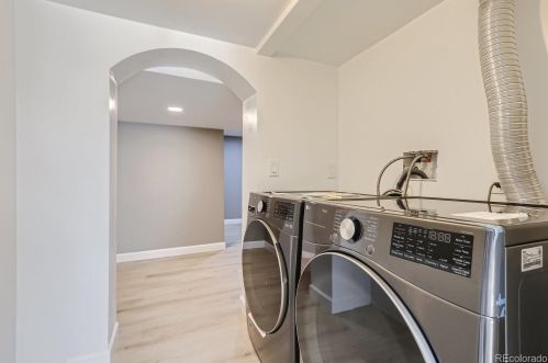 3665 Elm St, Denver CO  80207-1025 exterior