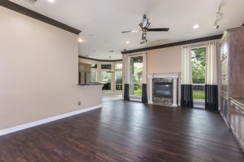 2859 Fairway Dr, Cedar Hill TX 75104-8288 exterior