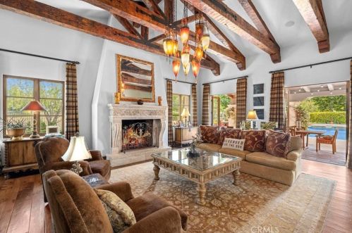 50 Golden Eagle, Irvine CA  92603-0308 exterior