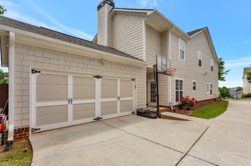 3680 Lake Pass Ln, Suwanee, GA 30024-8457
