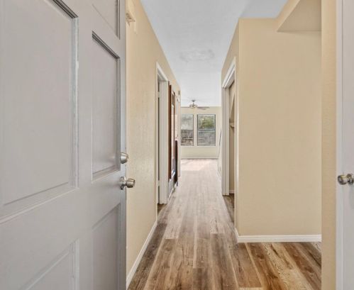 1030 Cherry Ct, Manteca, CA 95337-4350