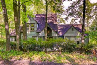 1960 Tremont Rd, Charlottesville, VA 22911-8631