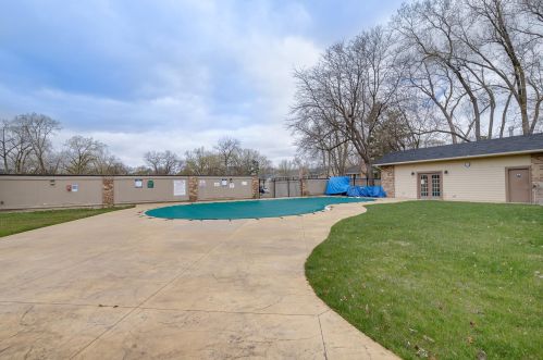 4618 Cedar Lake Rd, Minneapolis MN  55416-3726 exterior