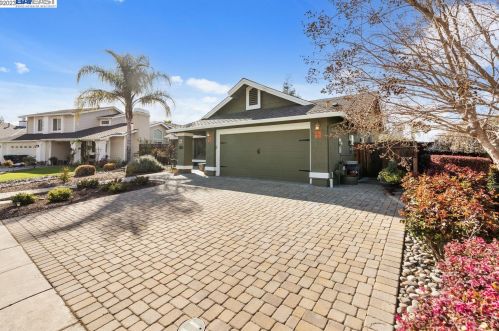 3937 Blacow Ct, Pleasanton, CA 94566-4771