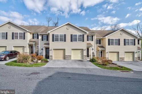 7861 Manada Ct, Harrisburg, PA 17112-8712