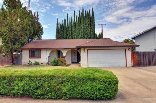 10160 La Gloria Way, Rancho Cordova, CA 95670-3113