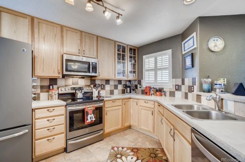 22151 Jamison Pl, Denver CO  80016-7158 exterior