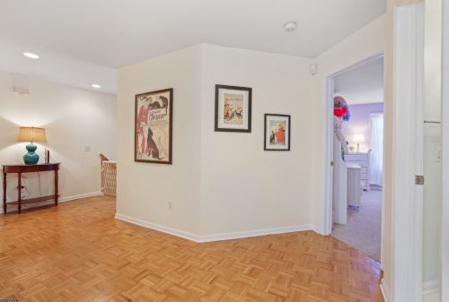 17 Davenport Pl, Morristown, NJ 07960-6571