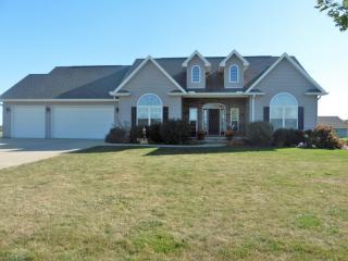 130 Fairview, Beverly Manor IL  61571-9622 exterior