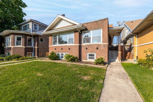 4151 Dickinson Ave, Chicago, IL 60641-1712