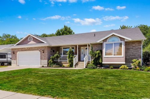 1083 900, Clearfield, UT 84015-8873