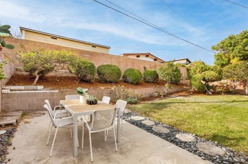 22319 Kathryn Ave, Torrance CA  90505-2201 exterior
