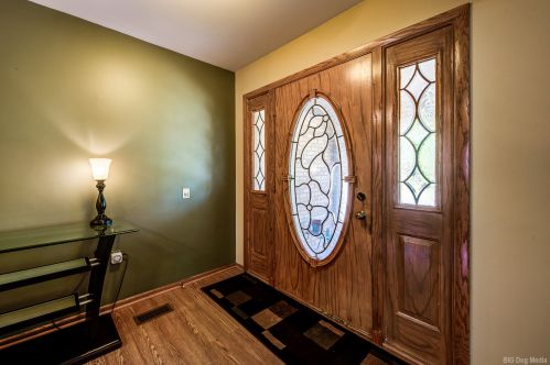 331 Ridgemoor Dr, Willowbrook IL  60527-5419 exterior