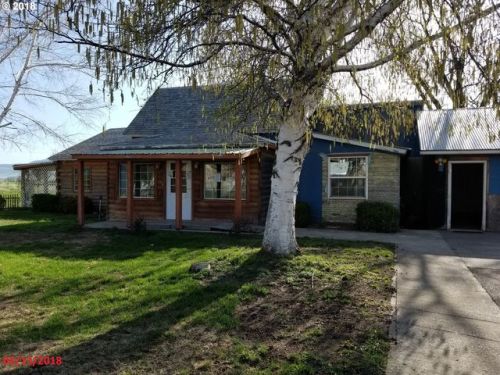 64383 7th Dr, Cove, OR 97824-8400