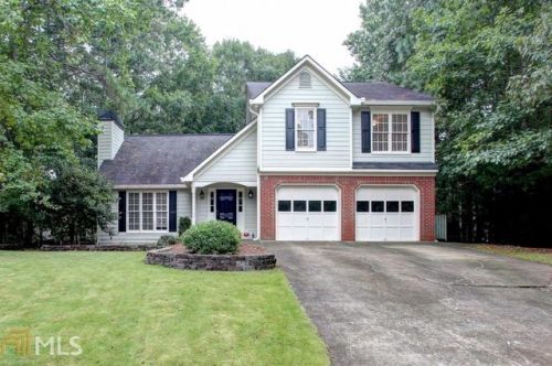 1106 Woodfall Ct, Holly Springs, GA 30189-6819