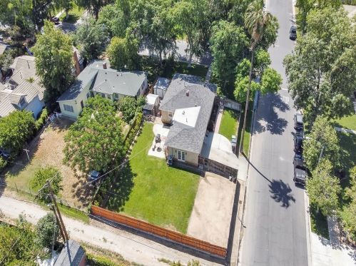 4691 Emerson St, Riverside CA  92506-2008 exterior