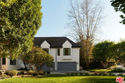 3858 Hayvenhurst Dr, Van Nuys, CA 91436-3600