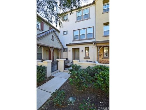 7049 Roseville St, Chino, CA 91710-8136