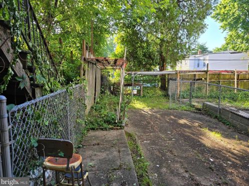 5437 Front St, Philadelphia PA 19120-2913 exterior