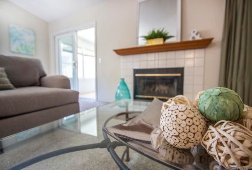 555 Tag Ln, Ramona, CA 92065-2707
